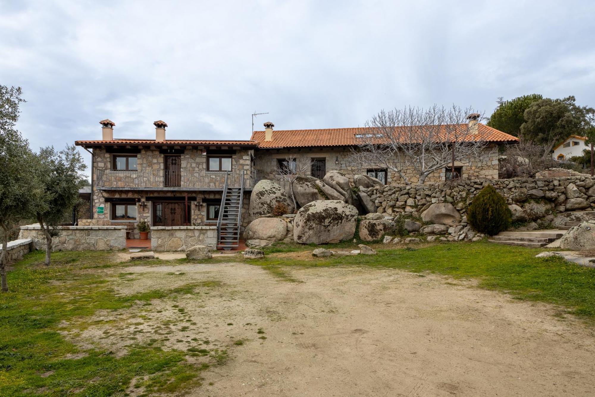 Finca El Olivo De Fresnedillas Fresnedillas de la Oliva Ngoại thất bức ảnh